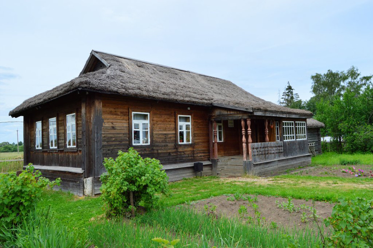 Дом-музей семьи Гагариных в д. Клушино 
